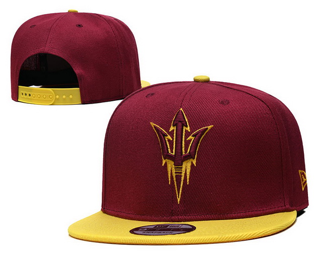 NCAA hats 016